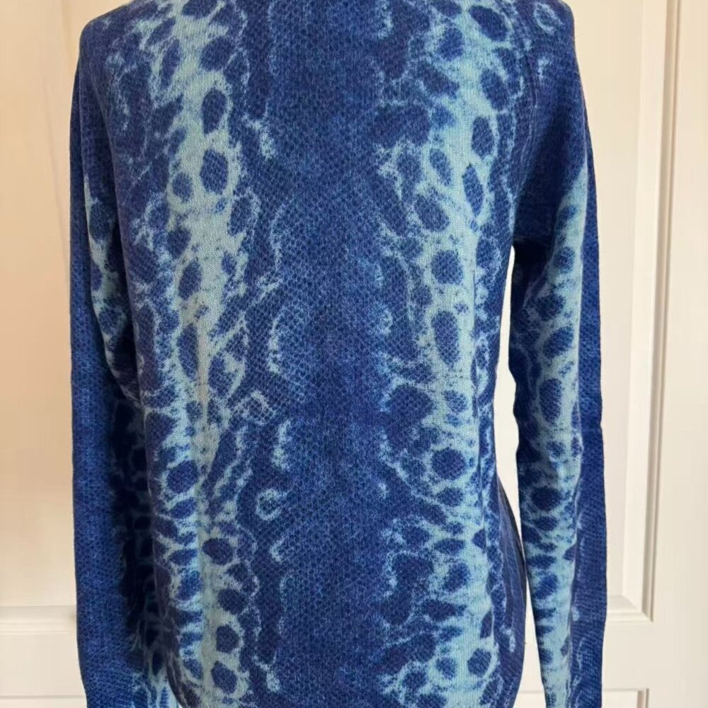 Equipment Blue Python Skin Pattern Cashmere Sweat… - image 4